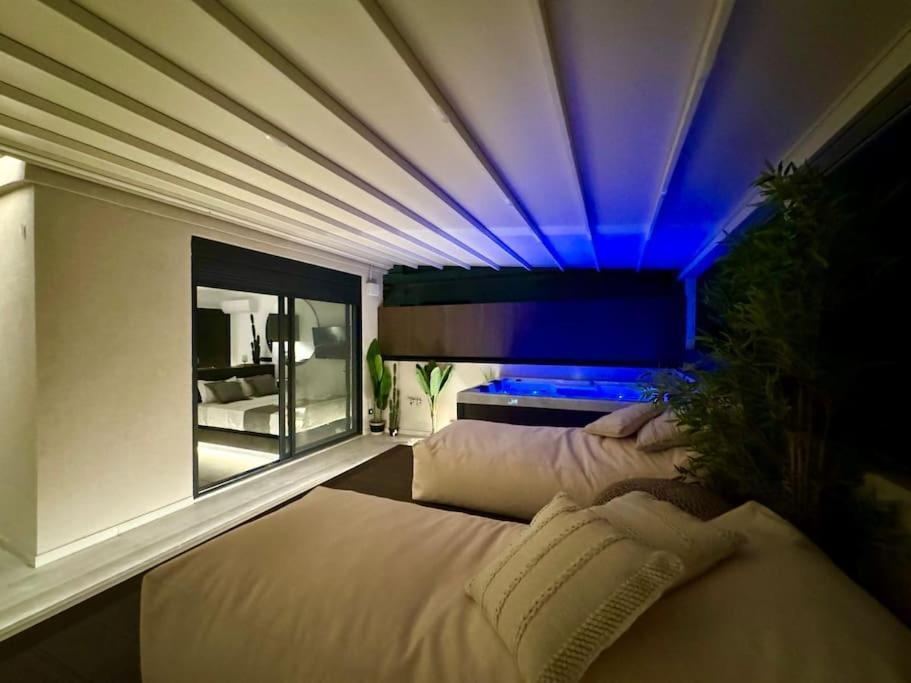 Bluemotion - Cityview Pireu Exterior foto